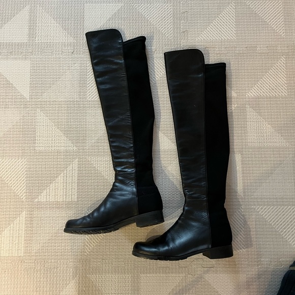 Stuart Weitzman 50/50 leather boot- black ($795 value) - Picture 3 of 9
